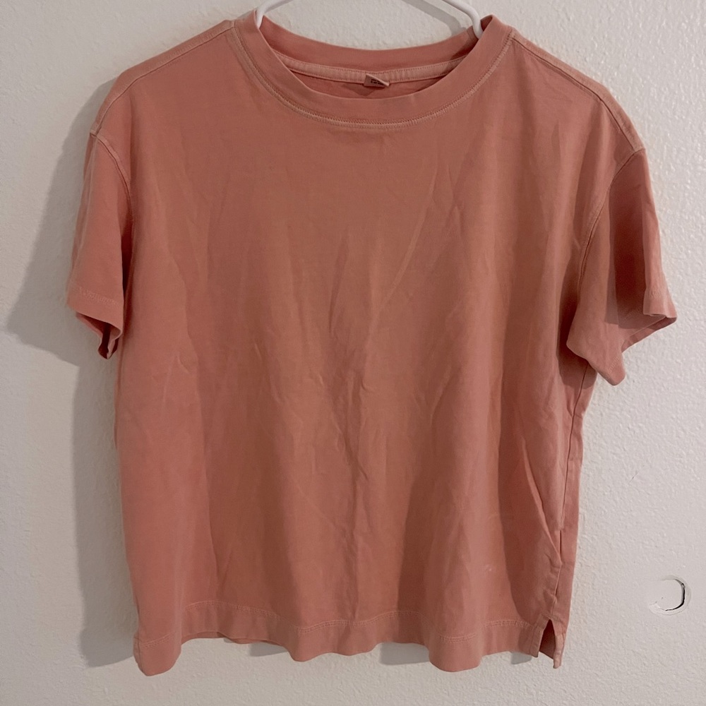 Old Navy tshirt